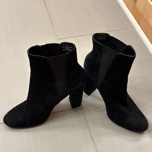 Steve Madden black suede booties. Size 7.